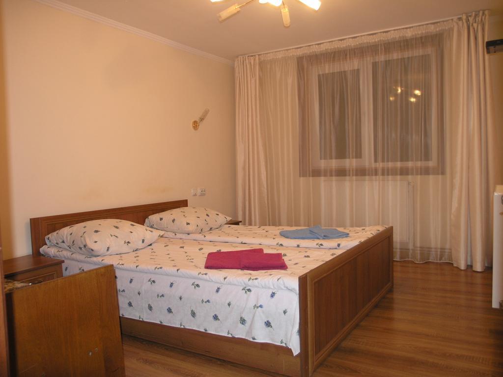 Arnika Tatariv Hotel Exterior photo